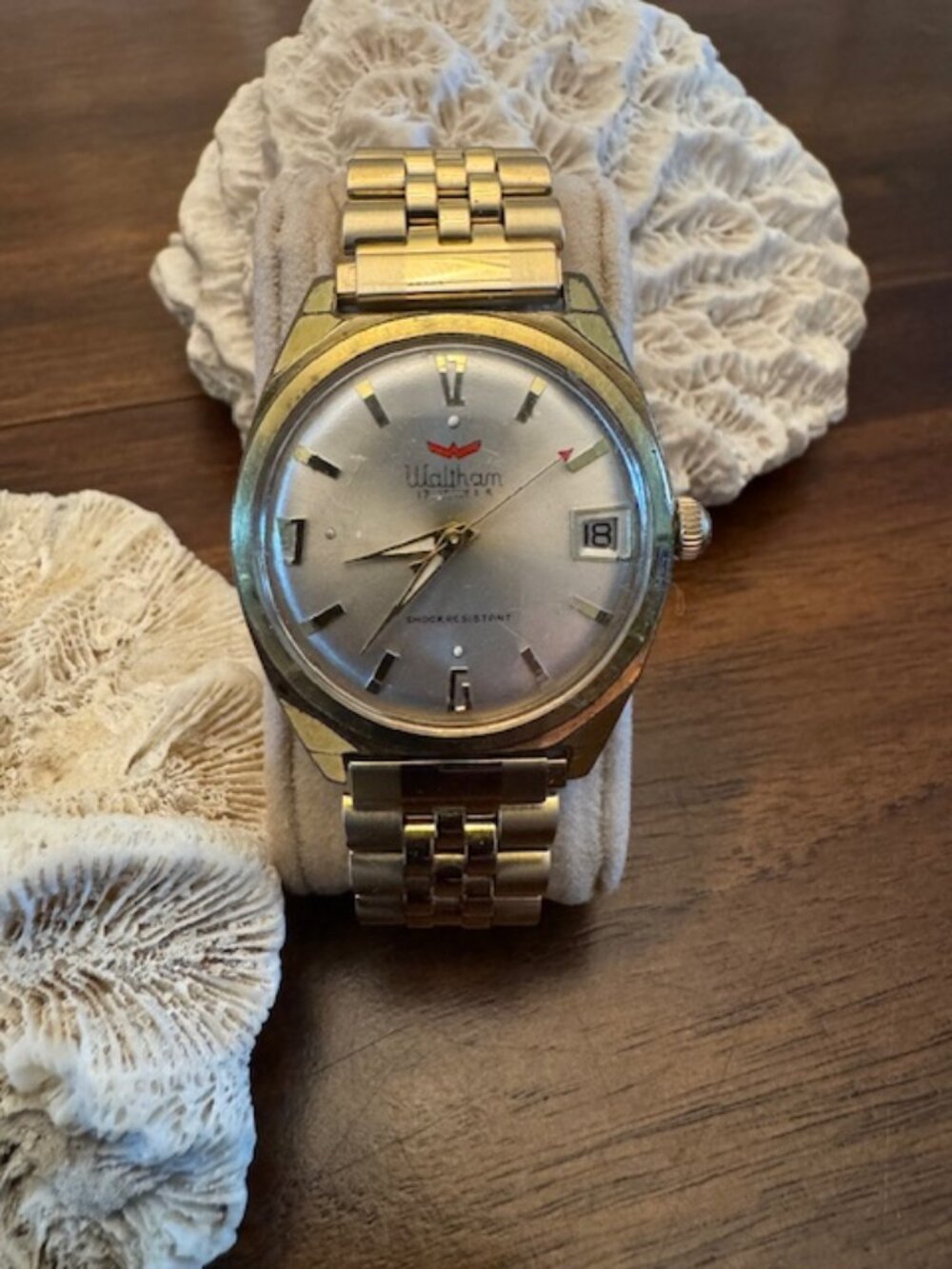 Vintage - Waltham Men's Manual-Wind Date Watch - Great Condition!